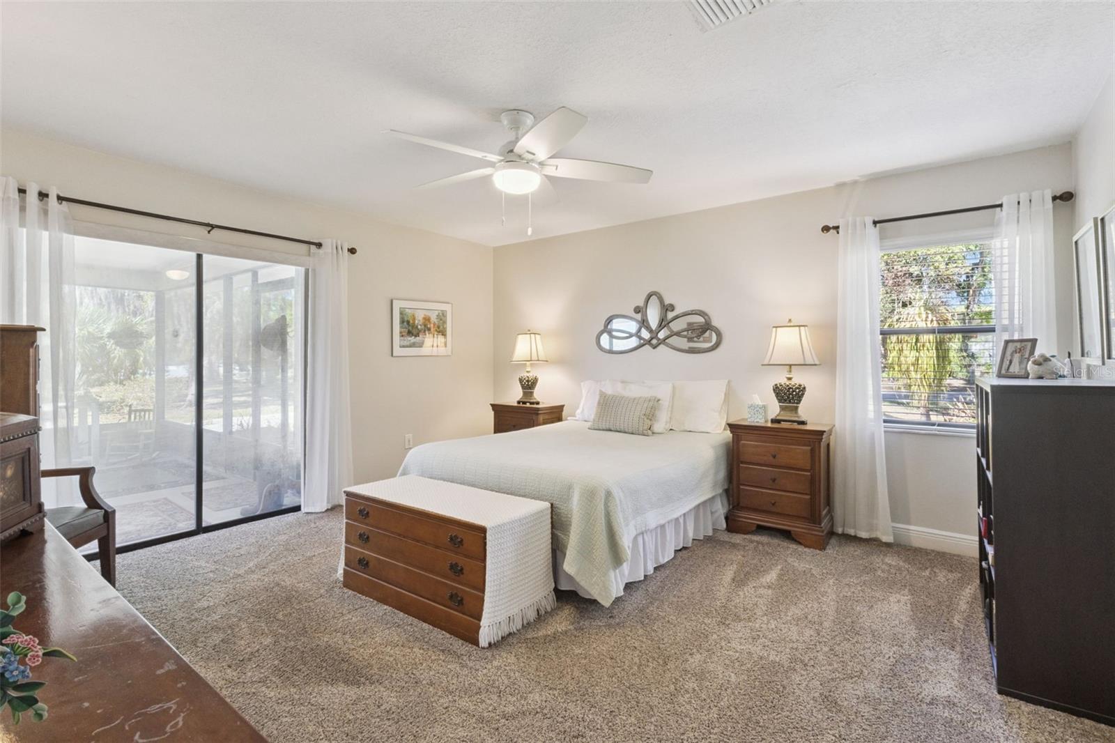 Image 18 of 49 For 504 County Road 468