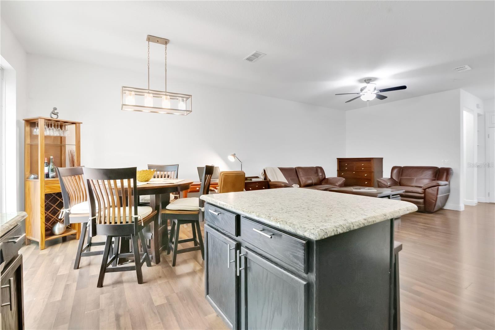 Image 11 of 38 For 4886 Matteo Trail