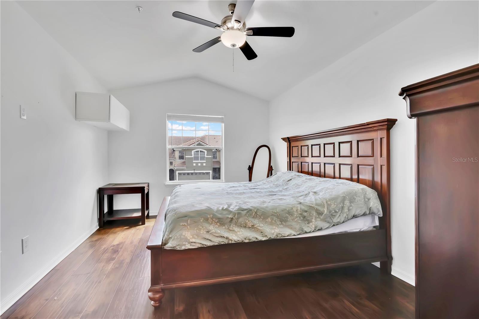 Image 13 of 38 For 4886 Matteo Trail