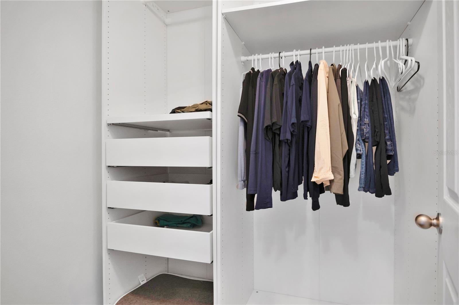 Image 17 of 38 For 4886 Matteo Trail