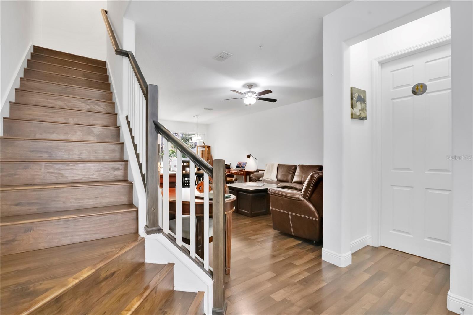 Image 5 of 38 For 4886 Matteo Trail