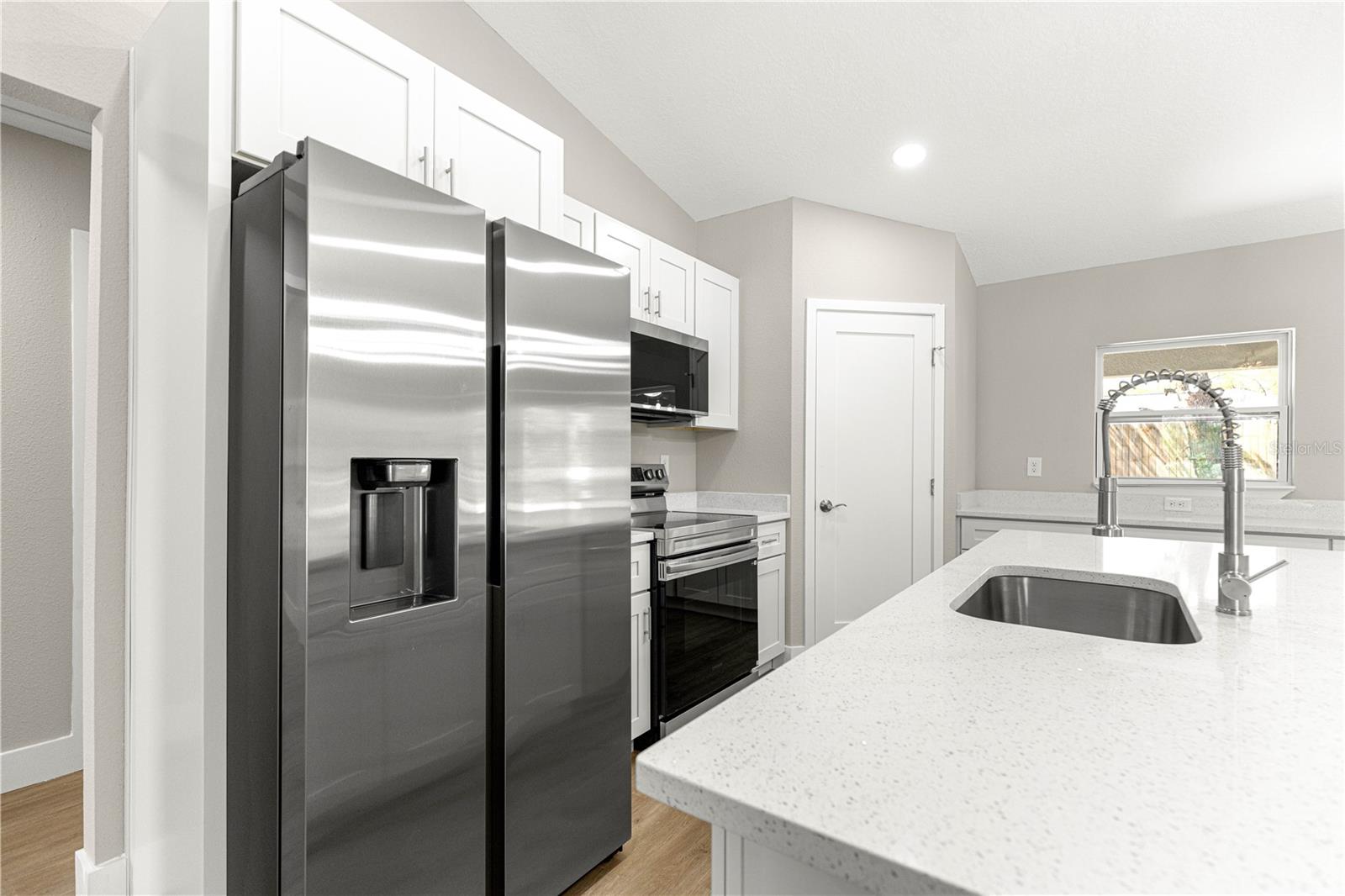 Image 11 of 47 For 22 Malauka Run Lane