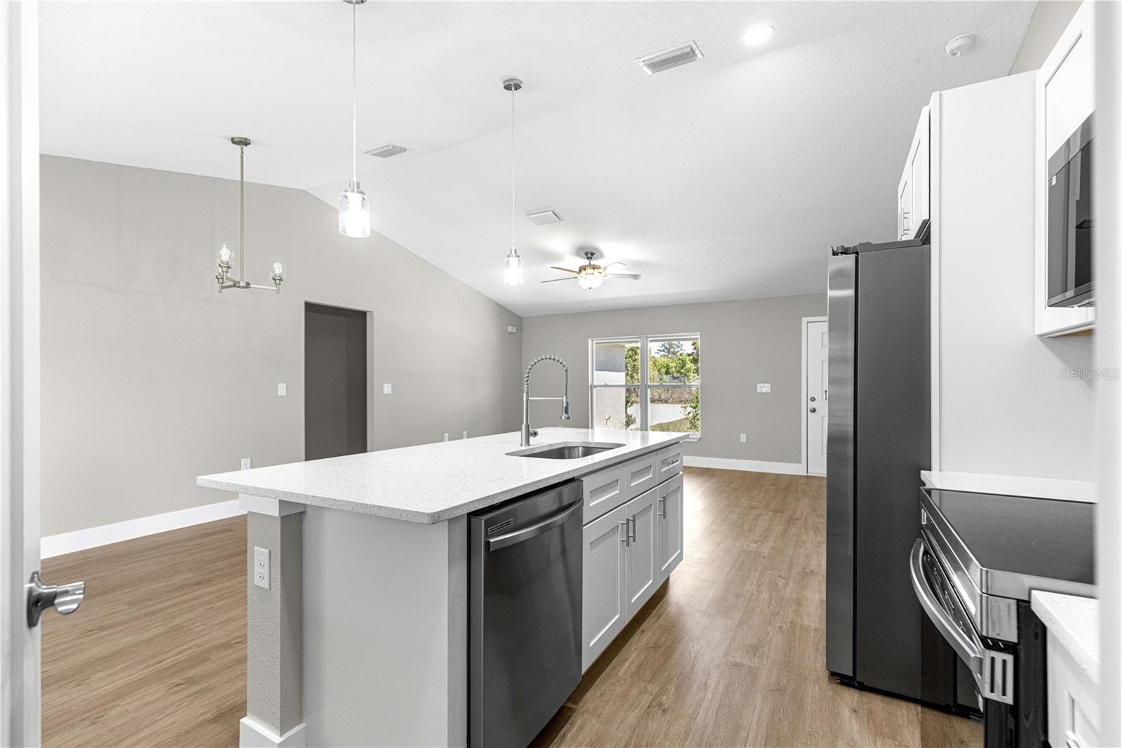 Image 13 of 47 For 22 Malauka Run Lane