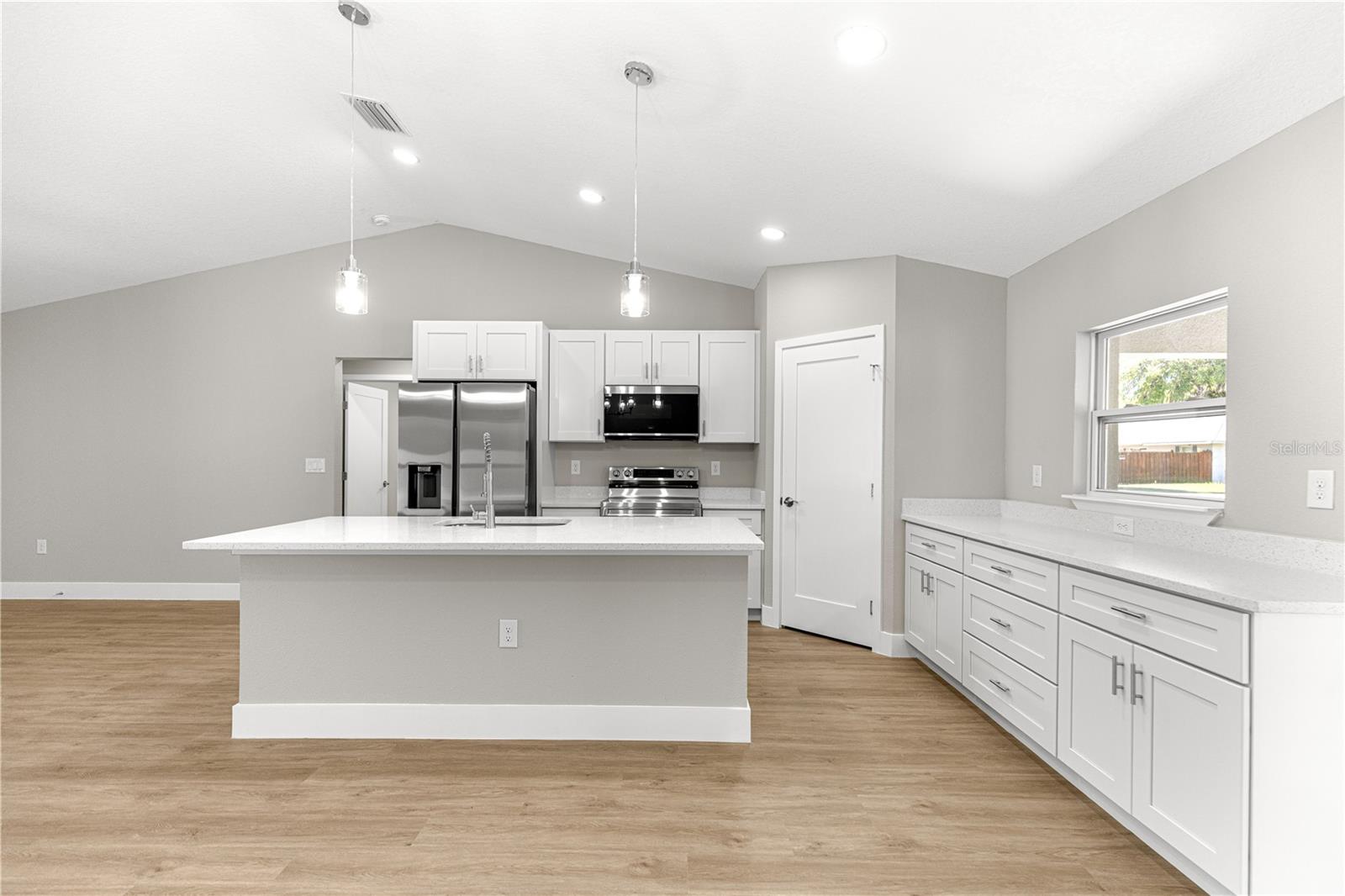 Image 14 of 47 For 22 Malauka Run Lane