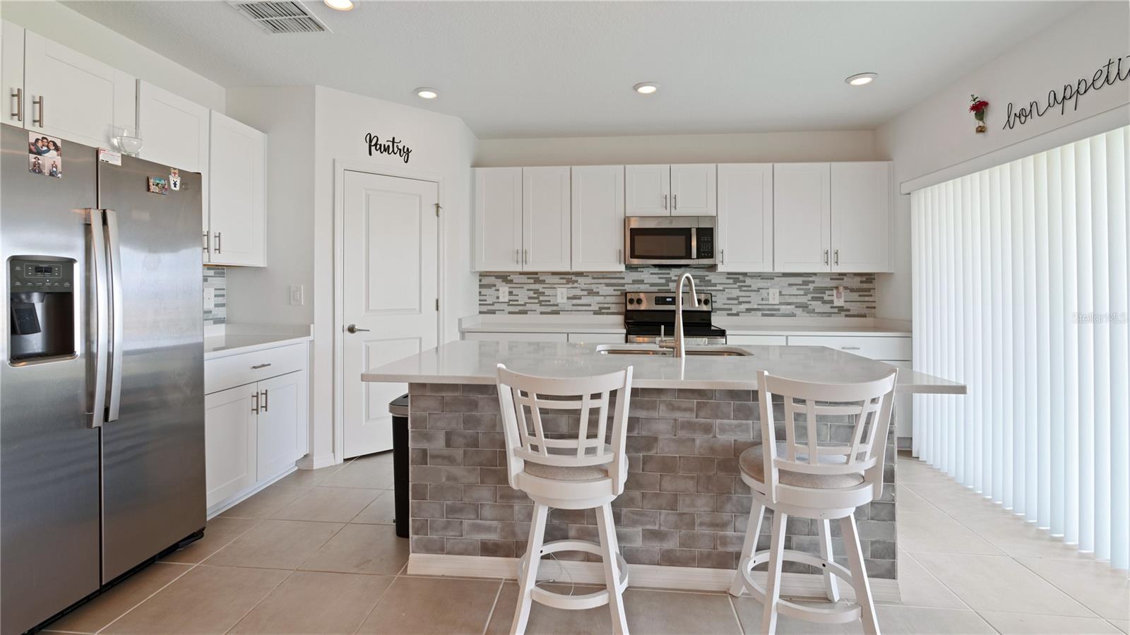 Image 4 of 22 For 1020 Calico Pointe Circle