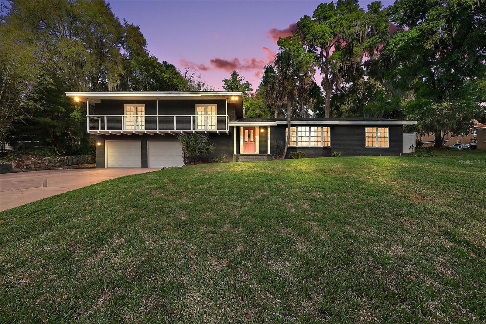 Image 2 of 42 For 1039 Lake Gracie Drive