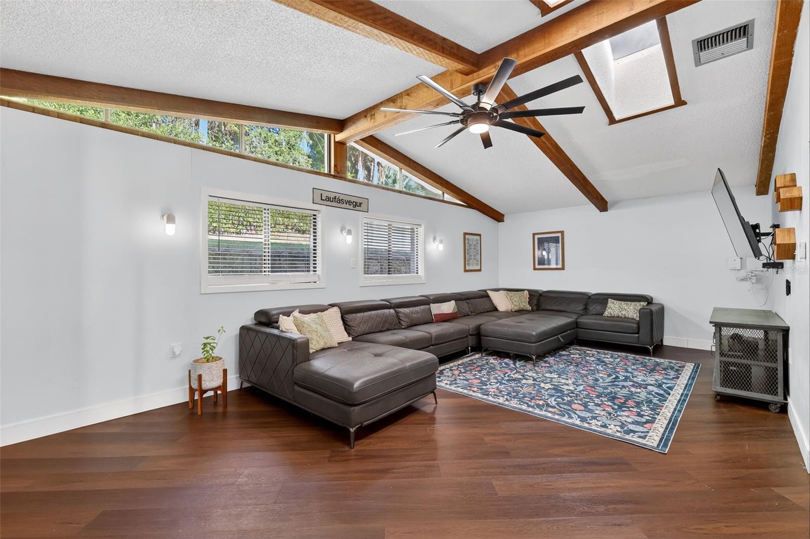 Image 25 of 42 For 1039 Lake Gracie Drive