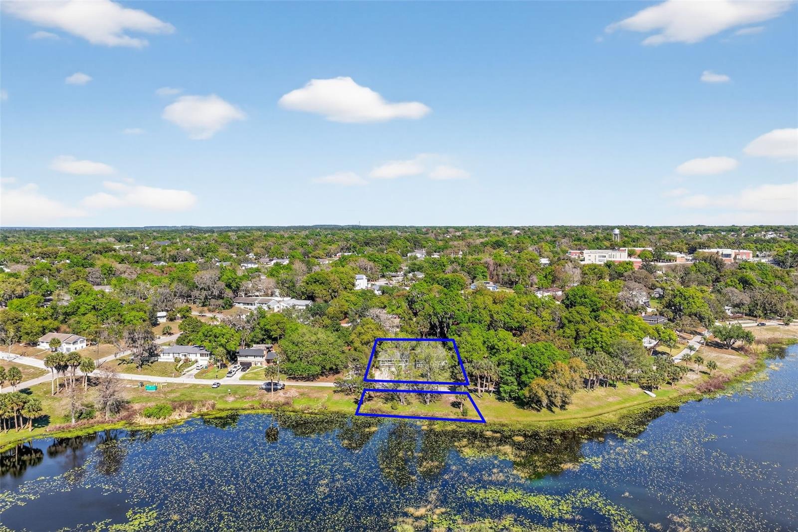 Image 3 of 42 For 1039 Lake Gracie Drive