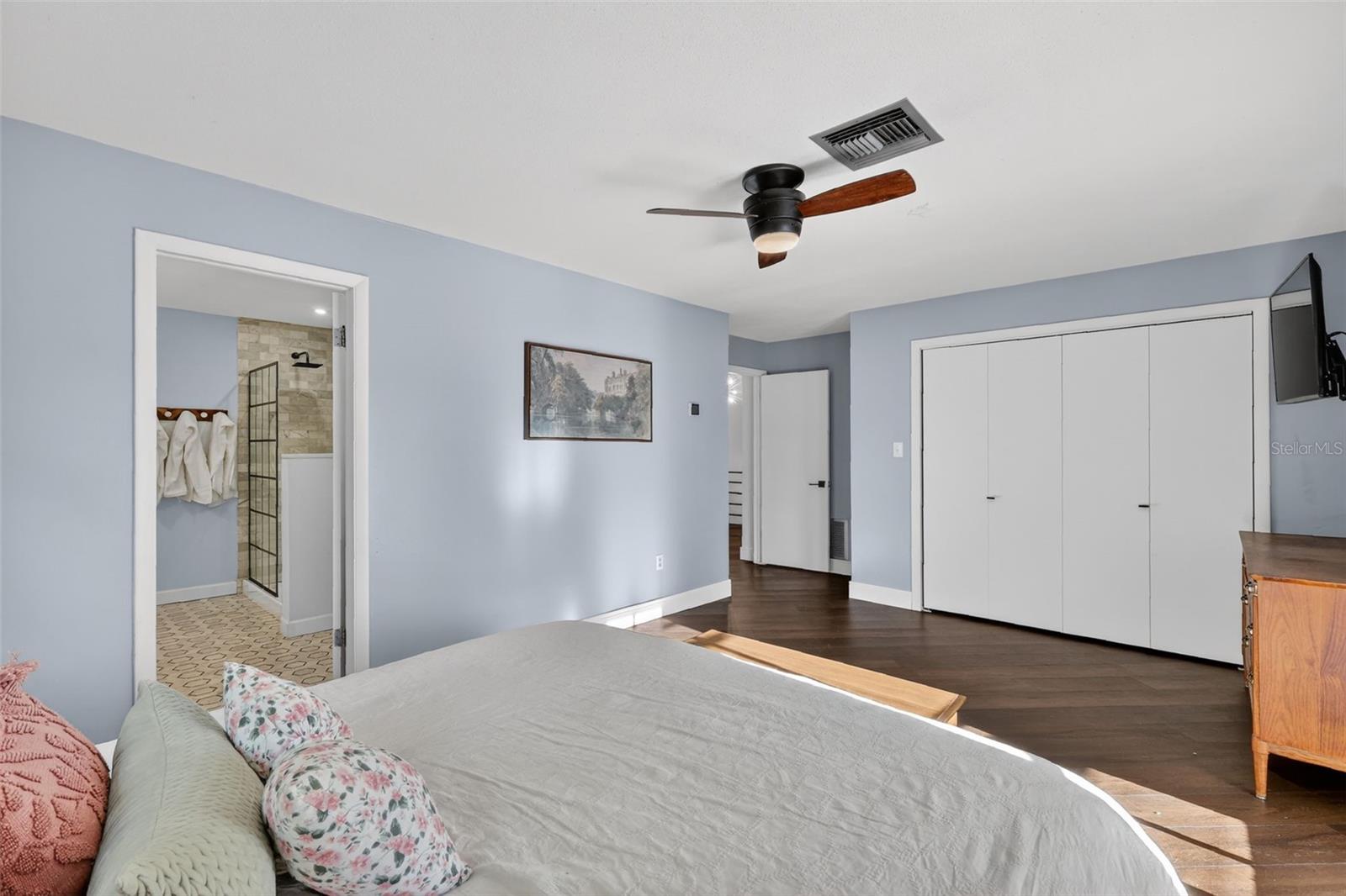 Image 31 of 42 For 1039 Lake Gracie Drive