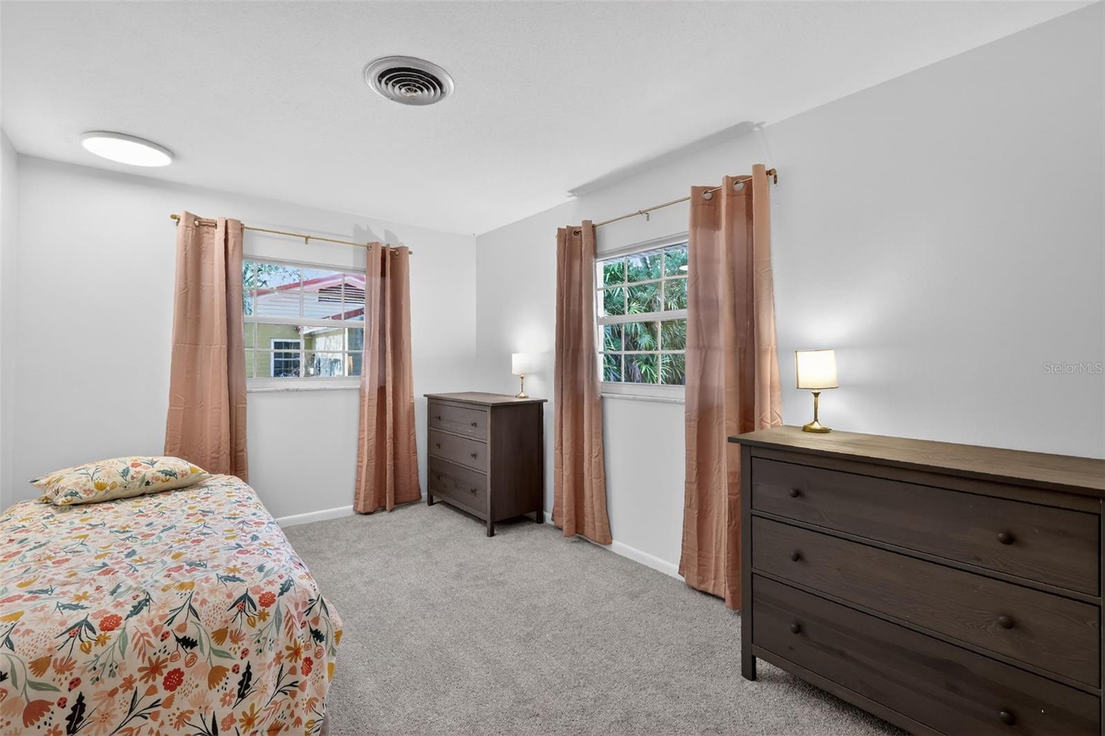 Image 36 of 42 For 1039 Lake Gracie Drive