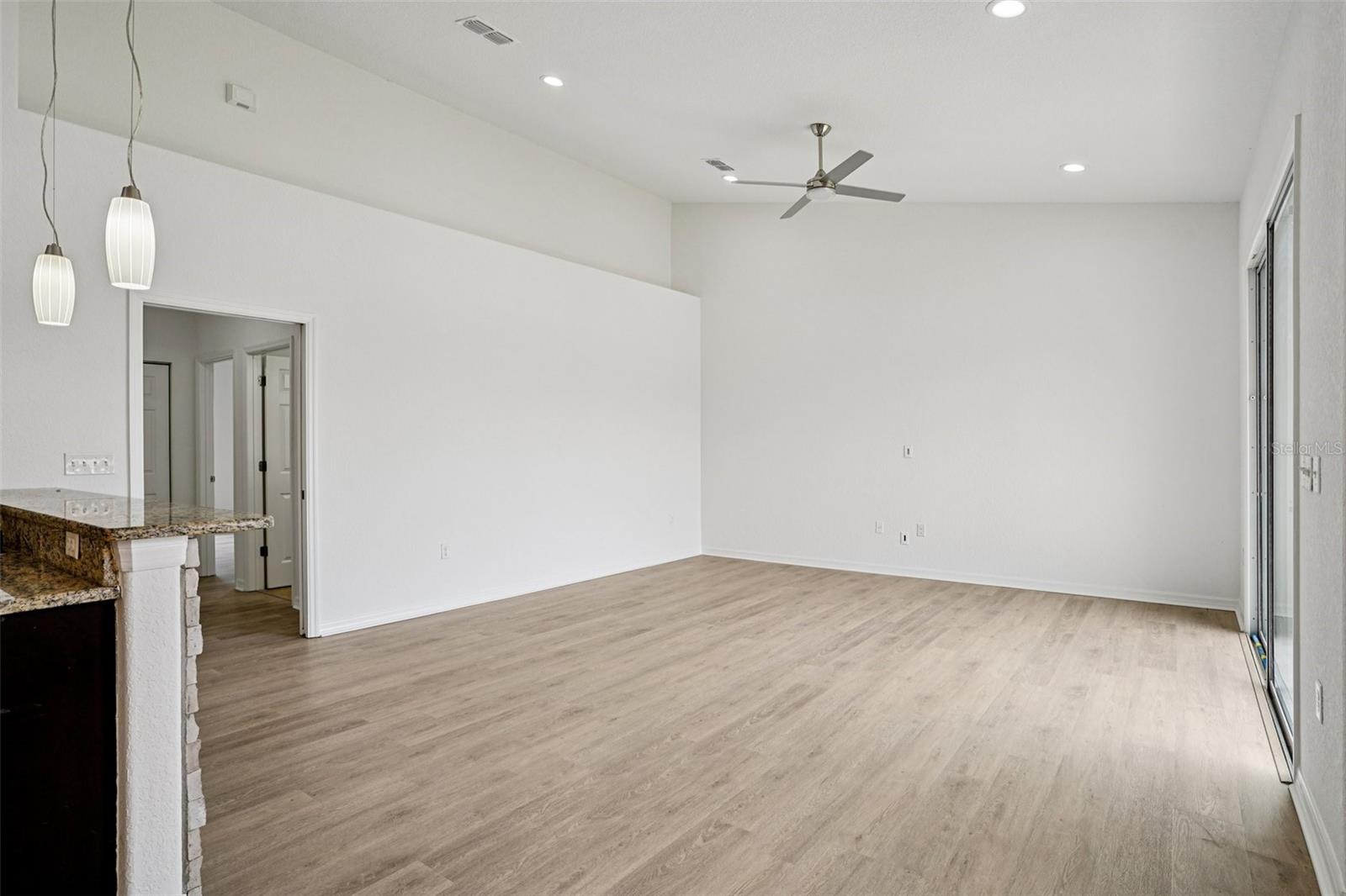 Image 19 of 54 For 12371 48th Circle