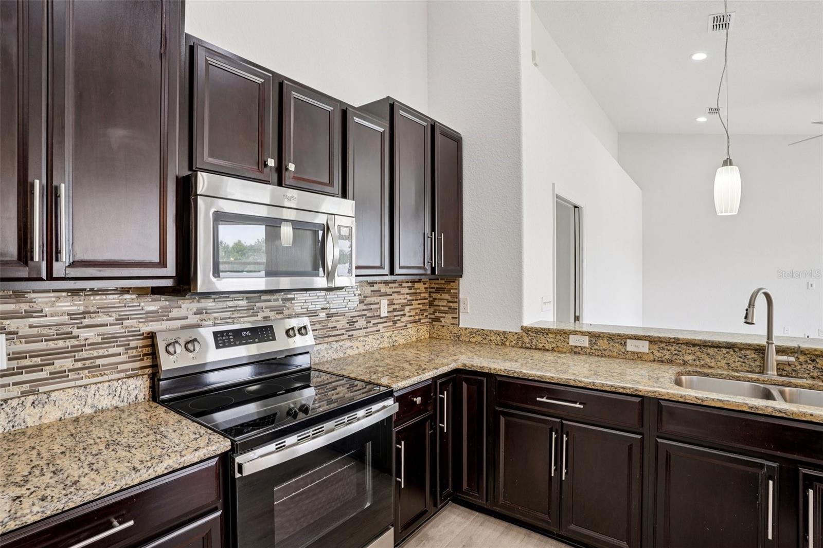 Image 26 of 54 For 12371 48th Circle