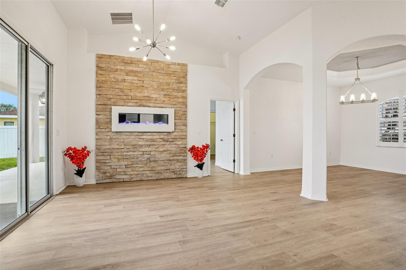 Image 7 of 54 For 12371 48th Circle