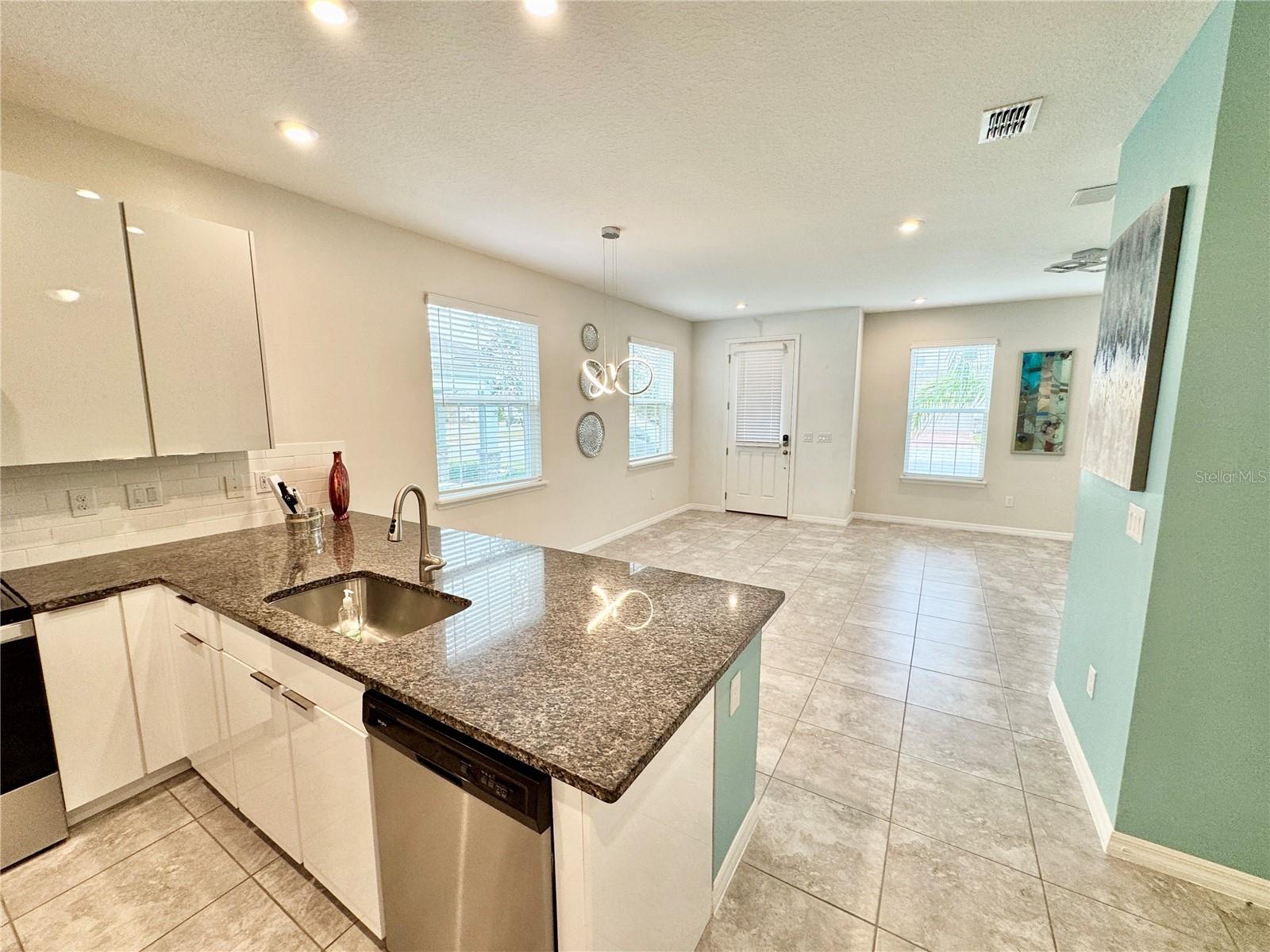 Image 15 of 32 For 3095 Ambersweet Place