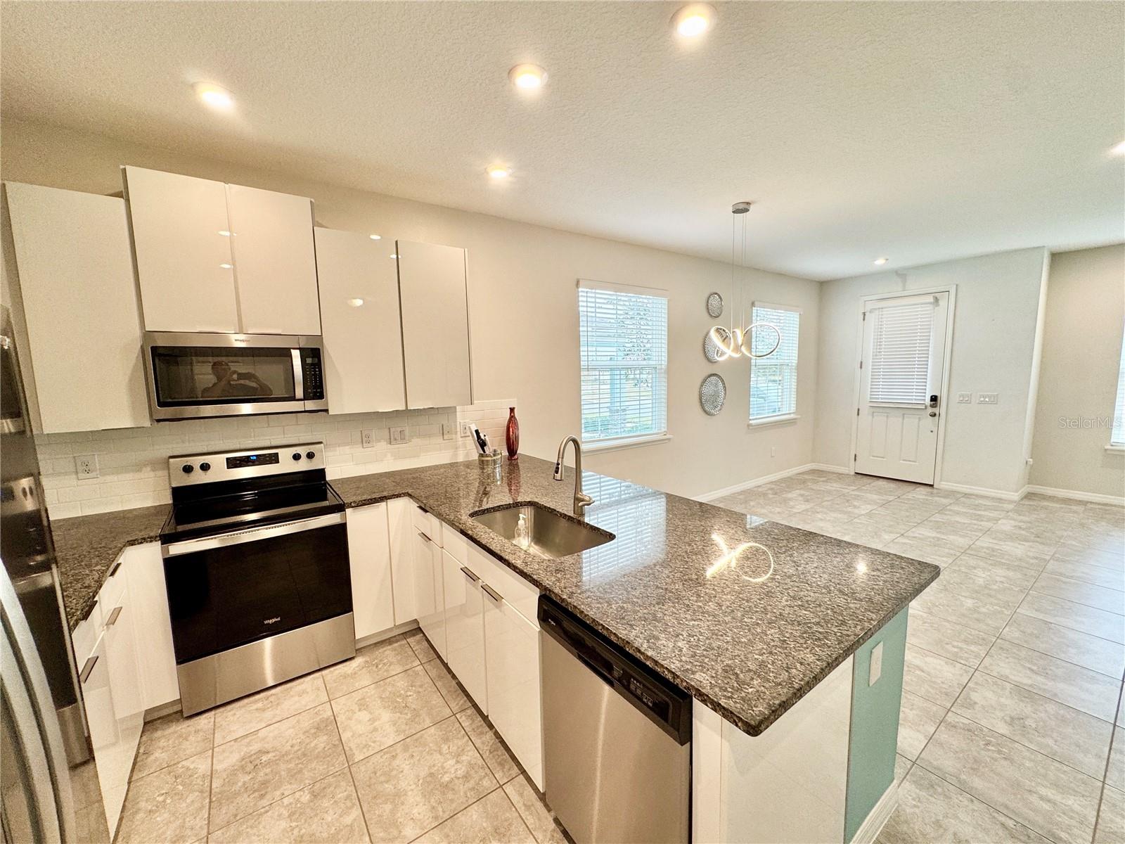 Image 16 of 32 For 3095 Ambersweet Place