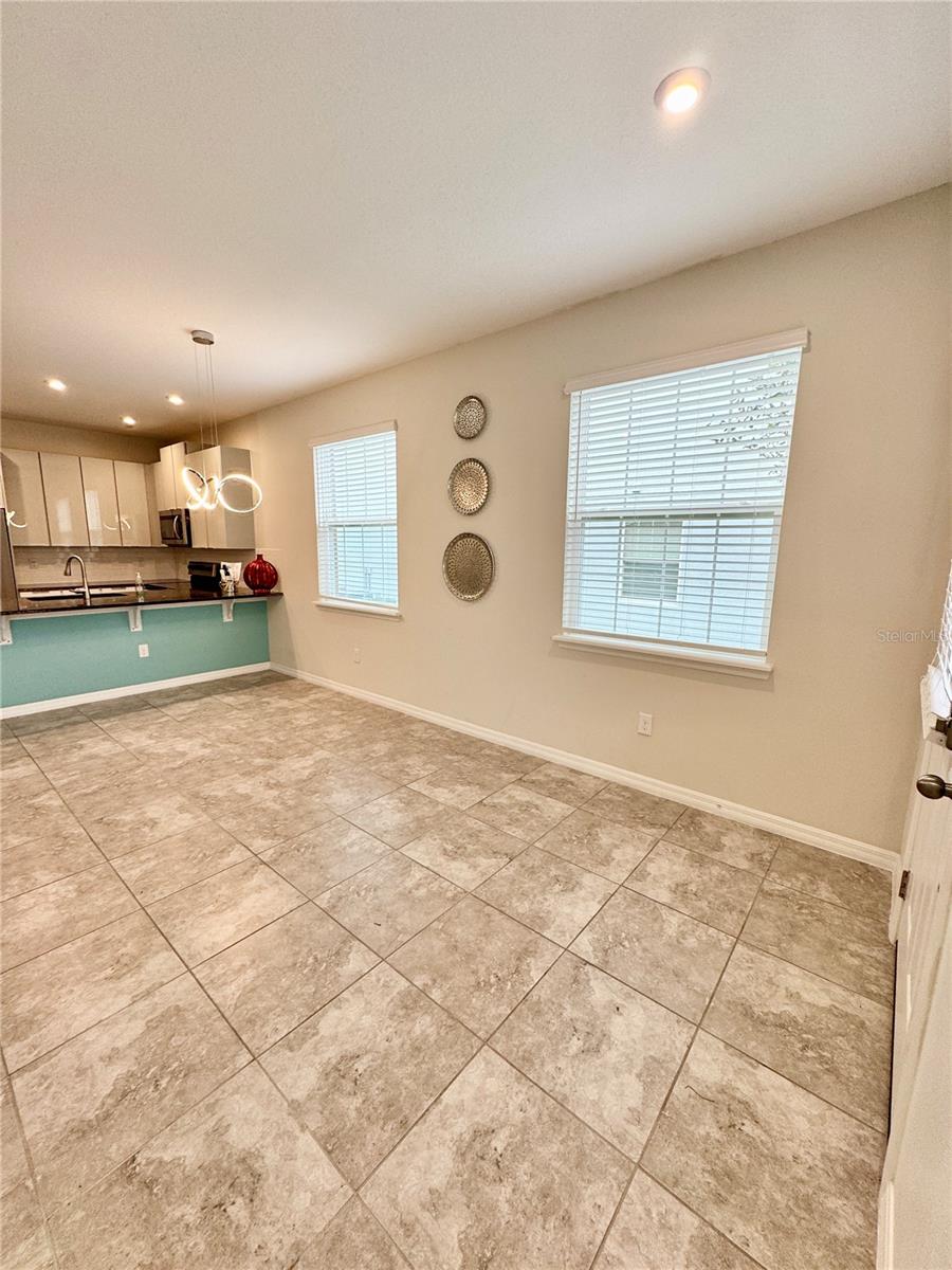 Image 8 of 32 For 3095 Ambersweet Place