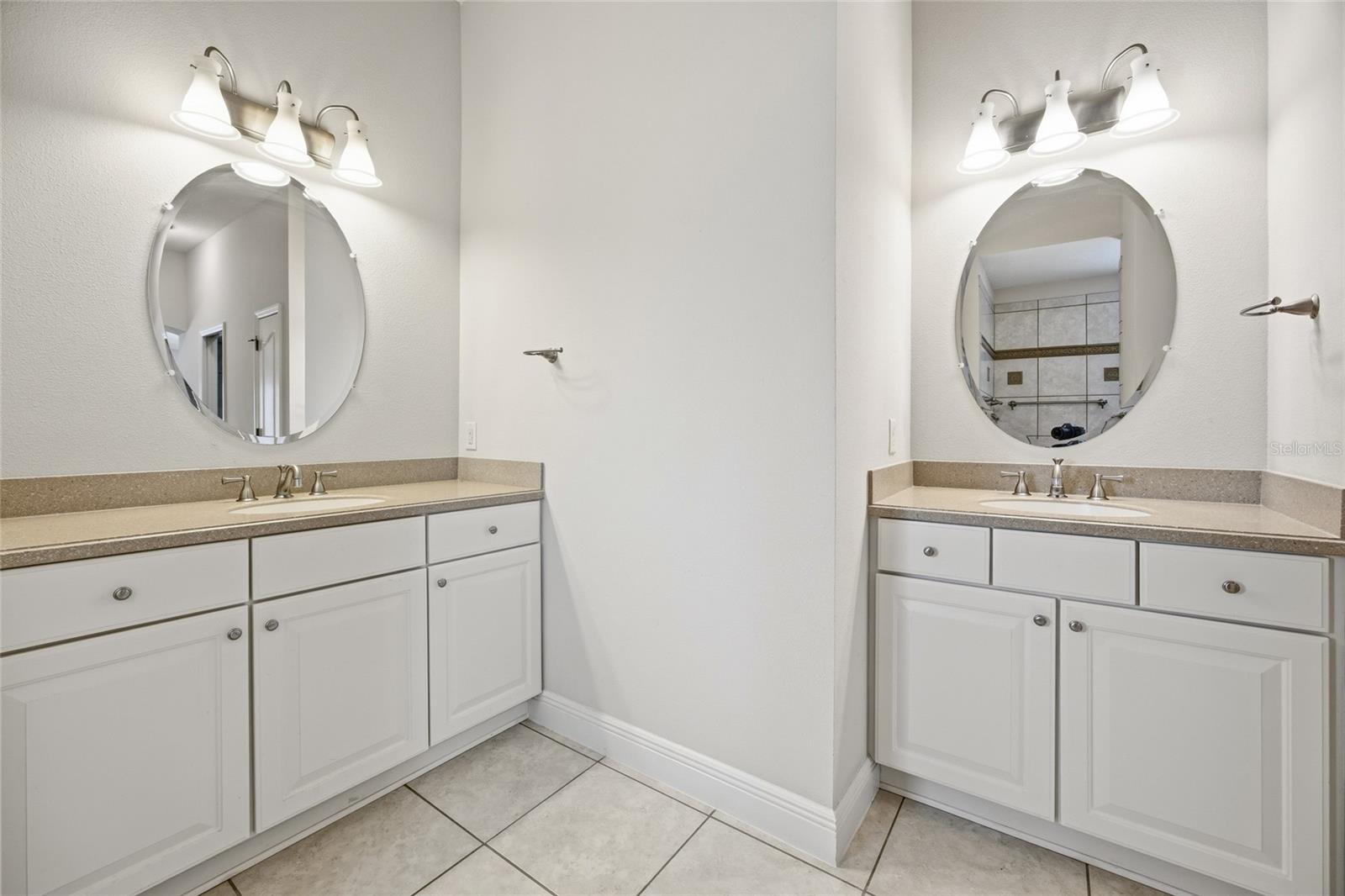 Image 12 of 29 For 1615 Snelling Avenue