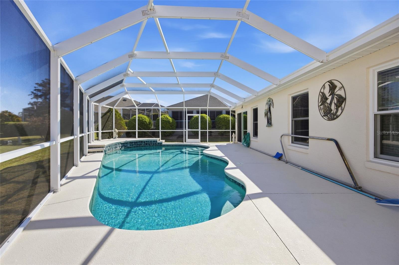 Image 25 of 29 For 1615 Snelling Avenue