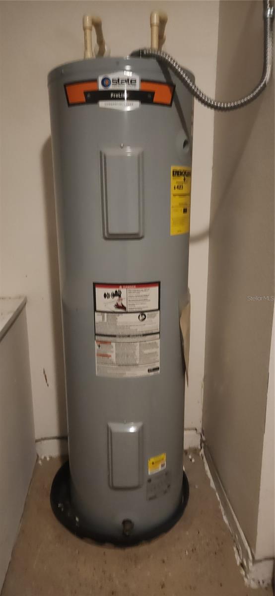 Image 18 of 50 For 3679 Trianon Drive