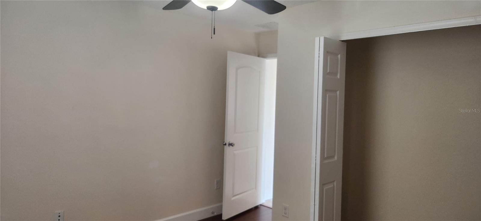 Image 32 of 50 For 3679 Trianon Drive