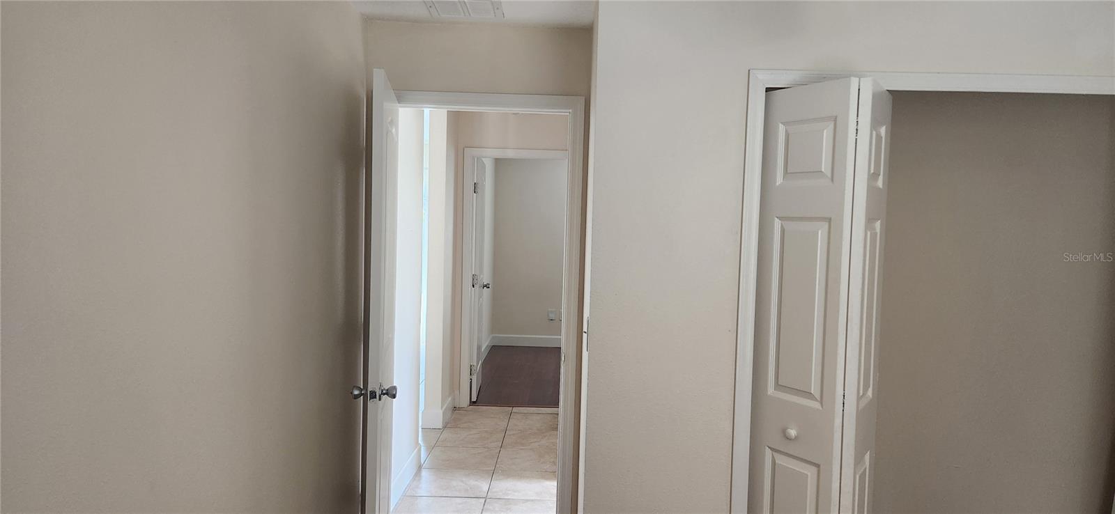 Image 33 of 50 For 3679 Trianon Drive