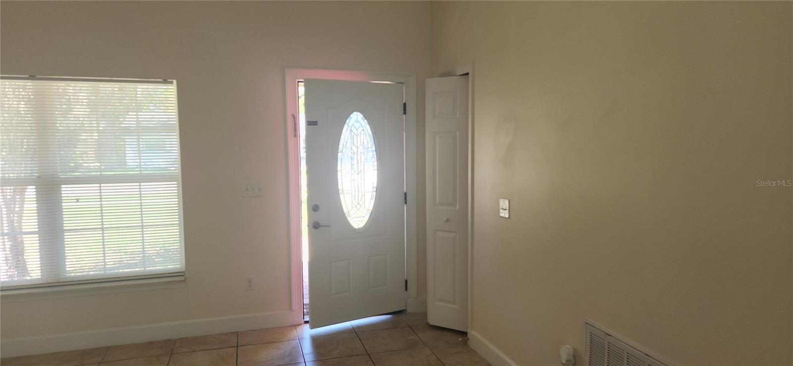 Image 6 of 50 For 3679 Trianon Drive