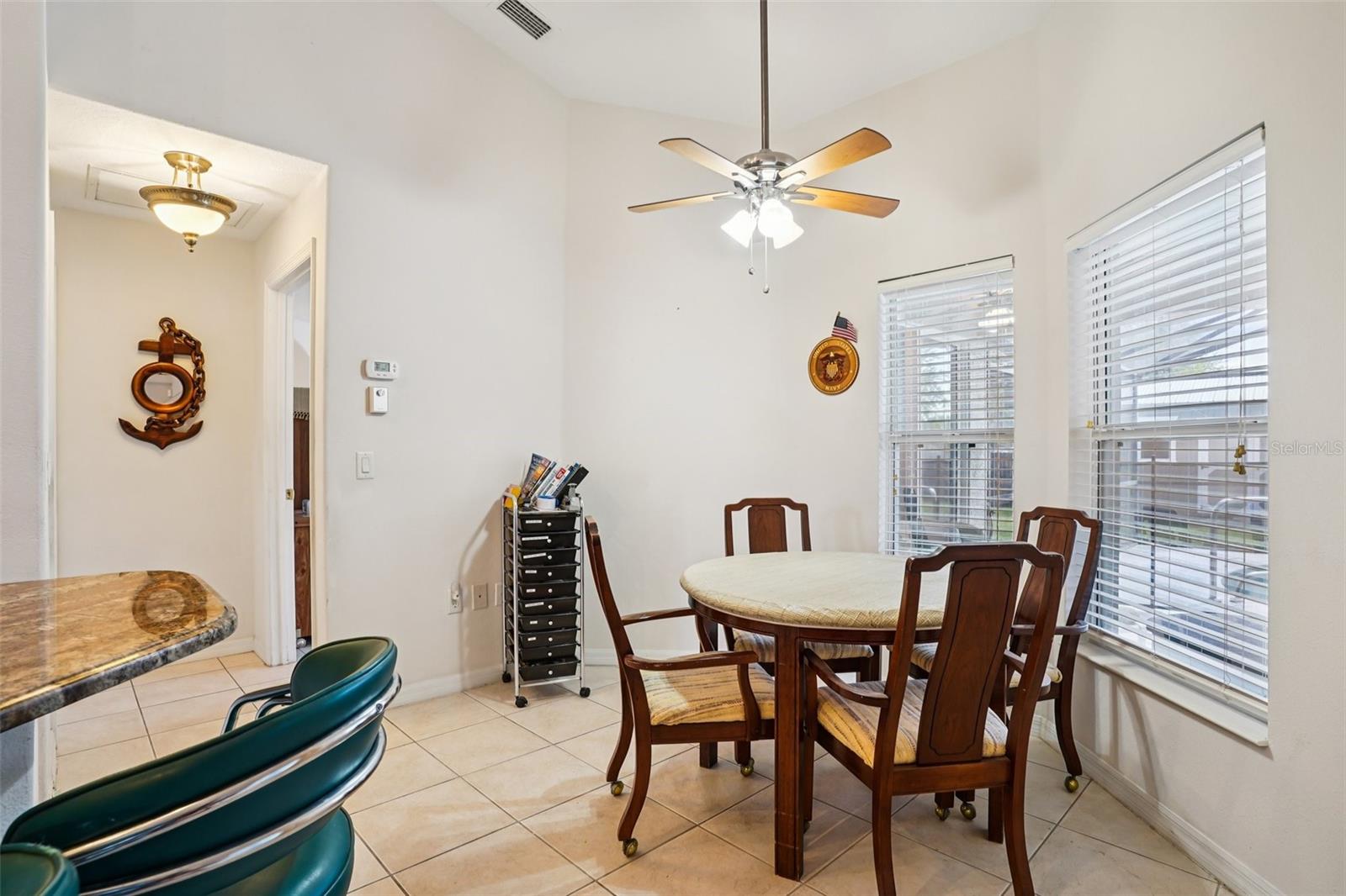 Image 13 of 45 For 13116 Glenview Lane