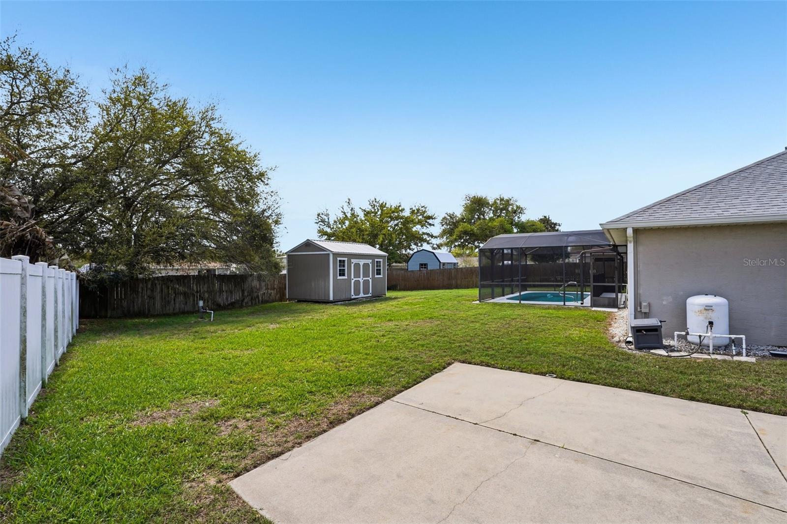 Image 40 of 45 For 13116 Glenview Lane