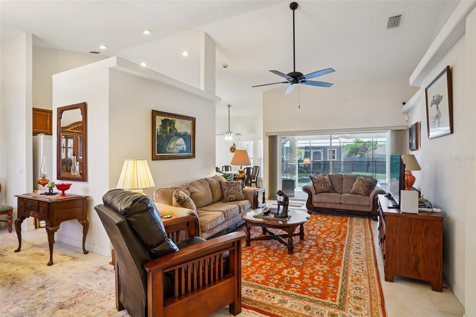 Image 7 of 45 For 13116 Glenview Lane