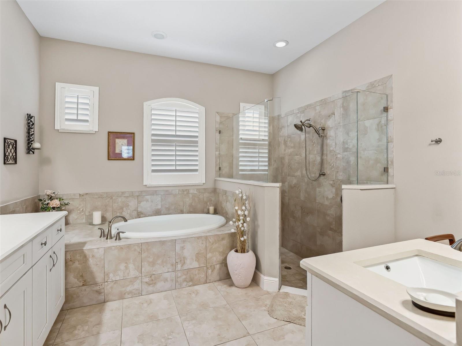 Image 23 of 53 For 5414 Sandy Hill Lane