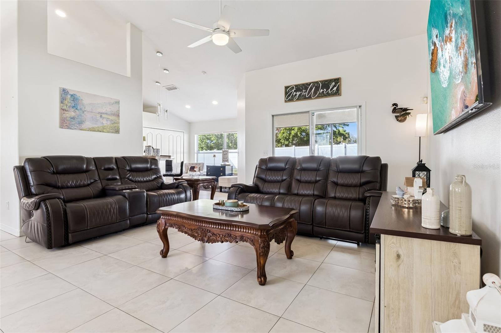 Image 16 of 49 For 511 Lake Sumner Drive