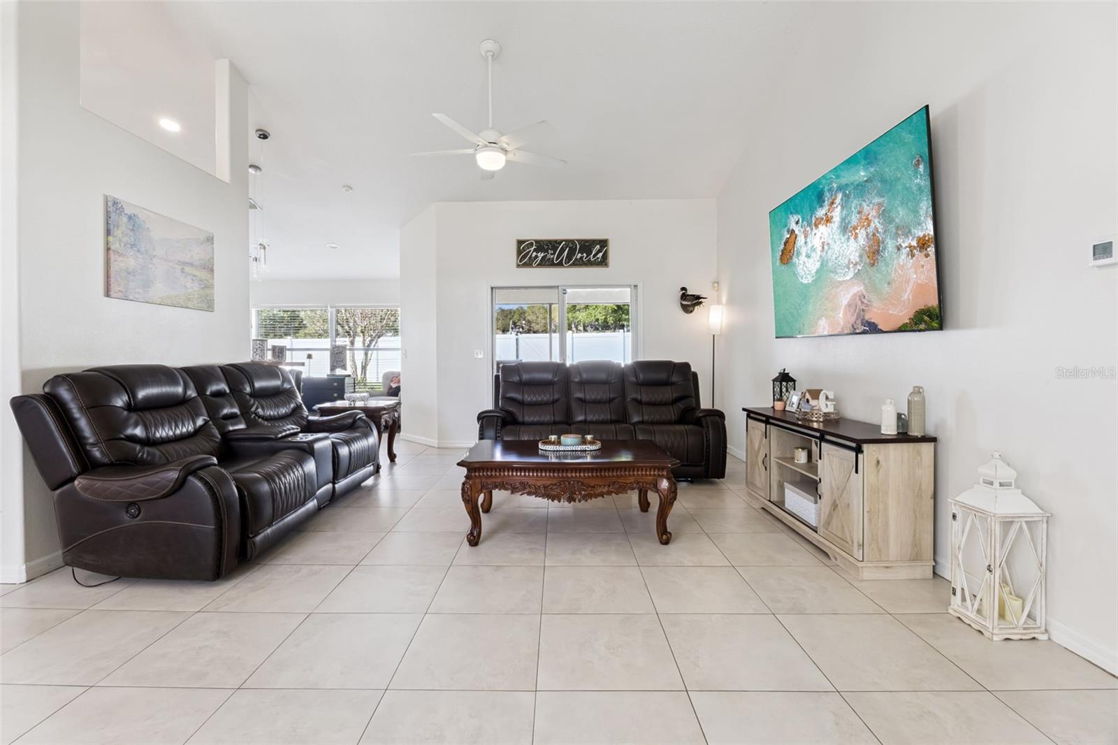 Image 19 of 49 For 511 Lake Sumner Drive