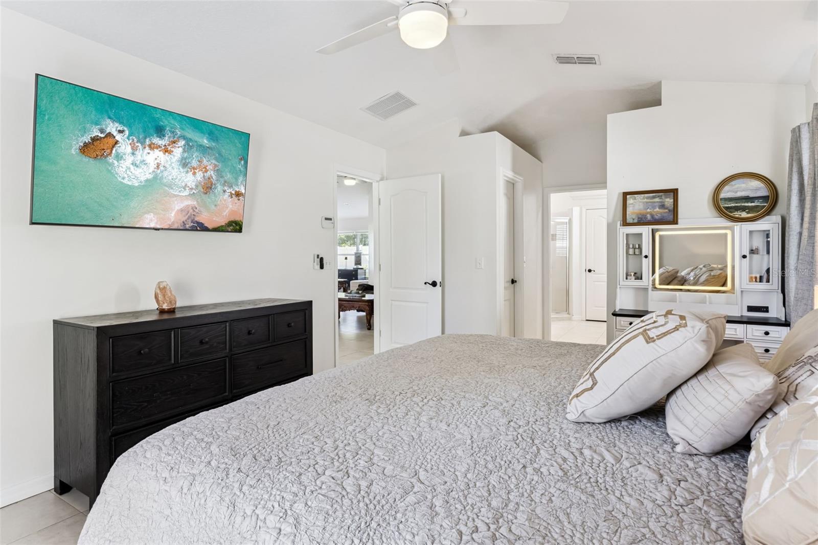 Image 22 of 49 For 511 Lake Sumner Drive