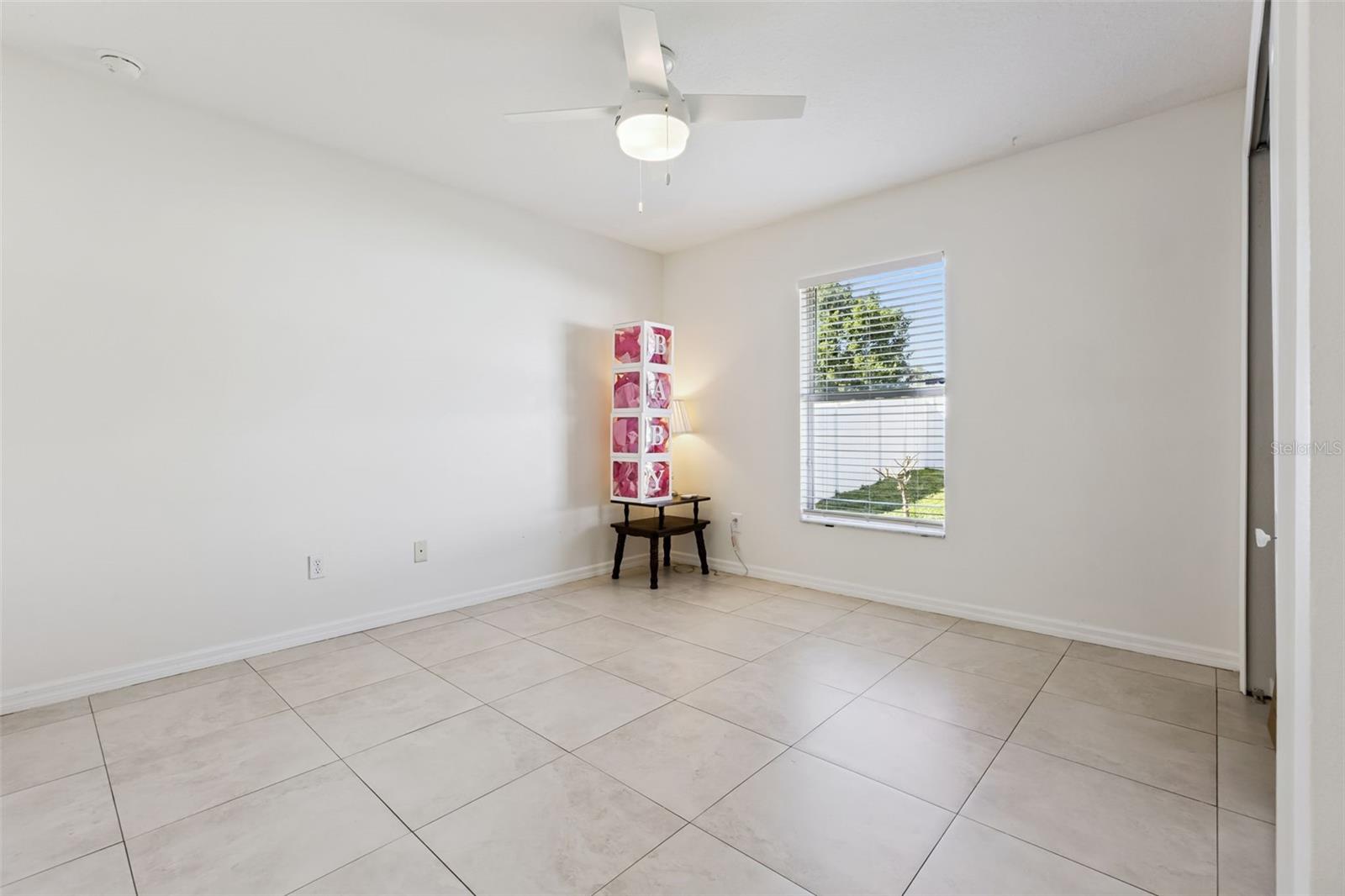 Image 30 of 49 For 511 Lake Sumner Drive