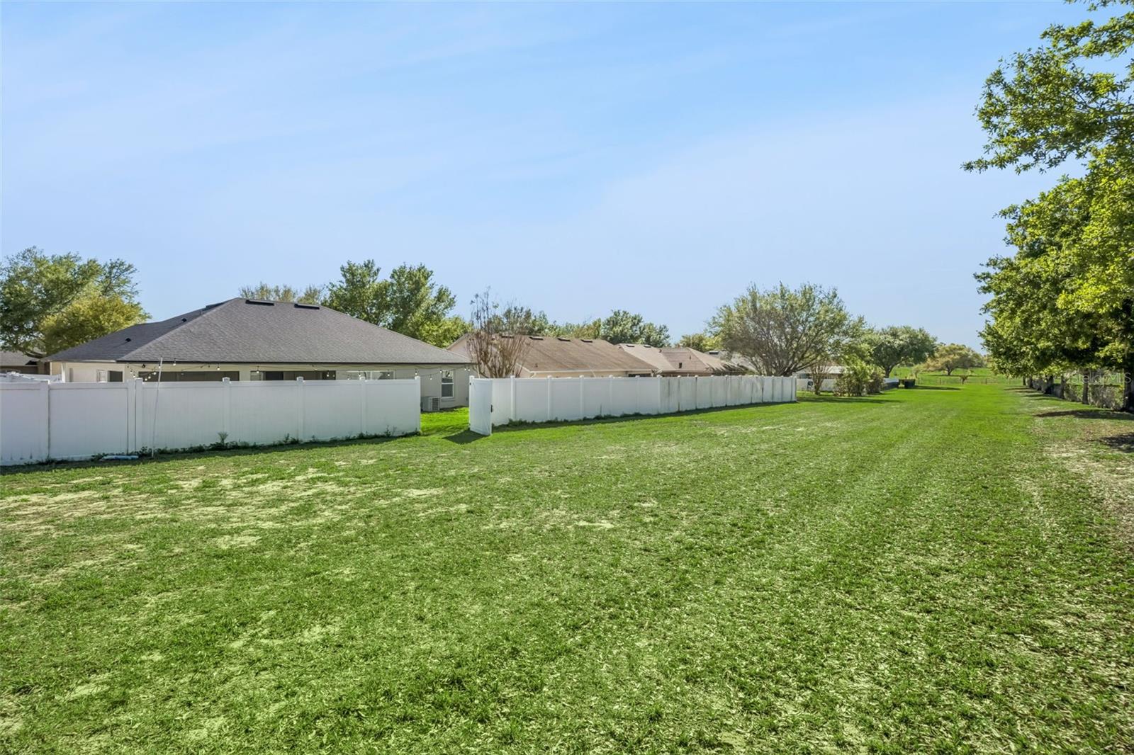 Image 39 of 49 For 511 Lake Sumner Drive