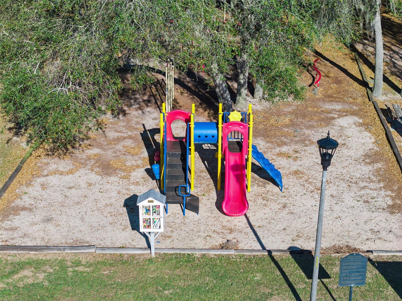 Image 47 of 49 For 511 Lake Sumner Drive