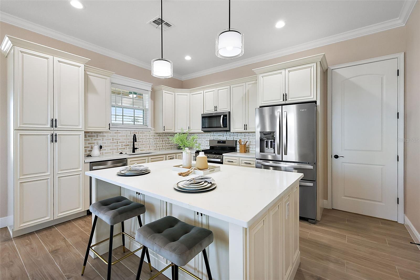 Image 11 of 34 For 12623 49th Drive