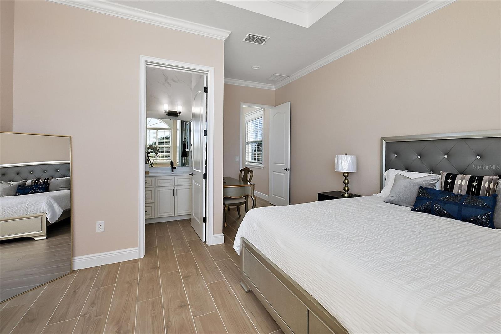 Image 5 of 34 For 12623 49th Drive