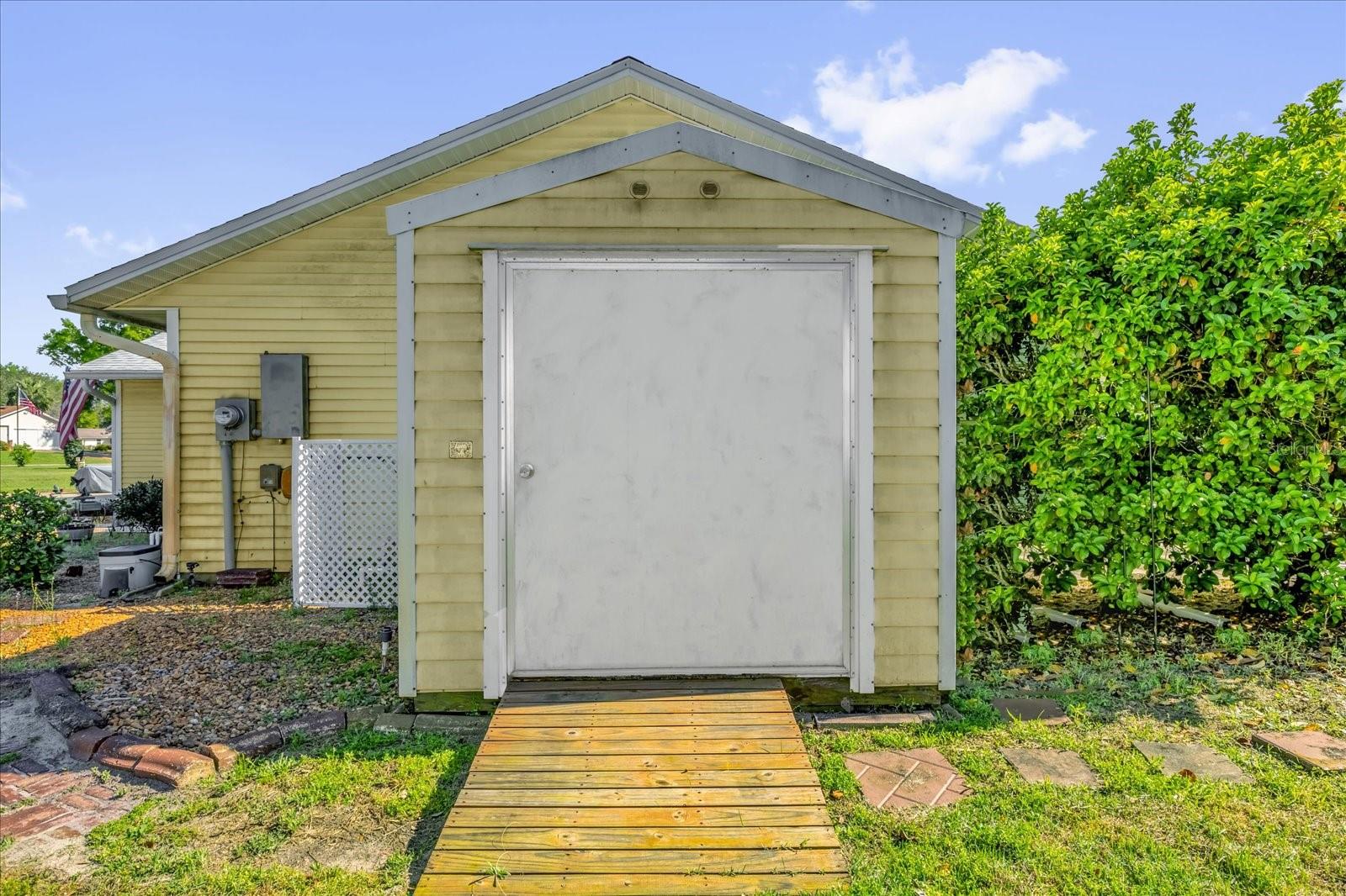 Image 31 of 45 For 506 Galloway Court