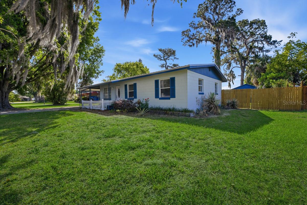 Image 2 of 23 For 14338 Lake Junietta Drive