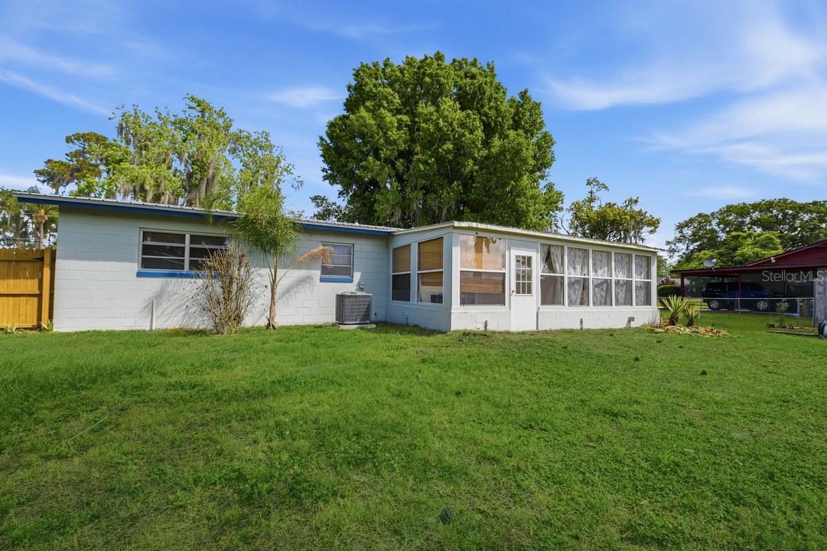 Image 21 of 23 For 14338 Lake Junietta Drive