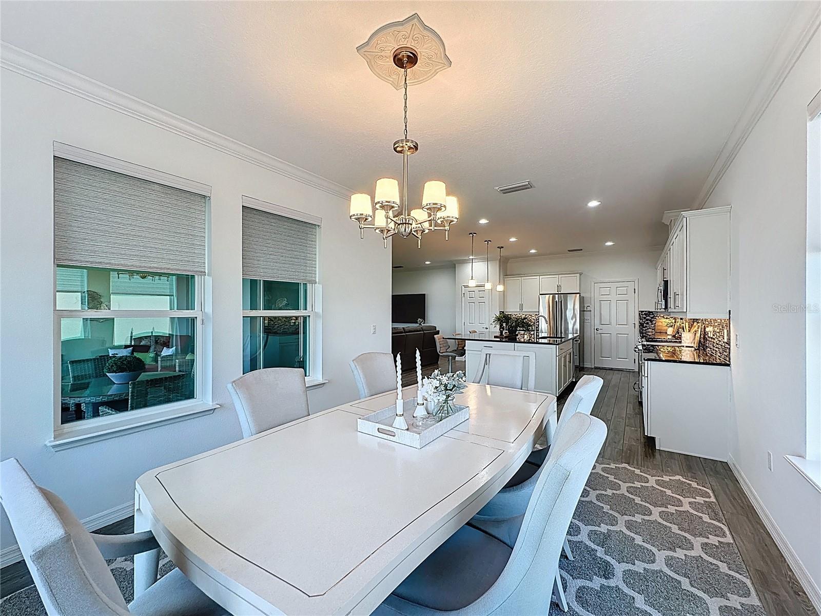 Image 17 of 72 For 178 Silver Maple Road