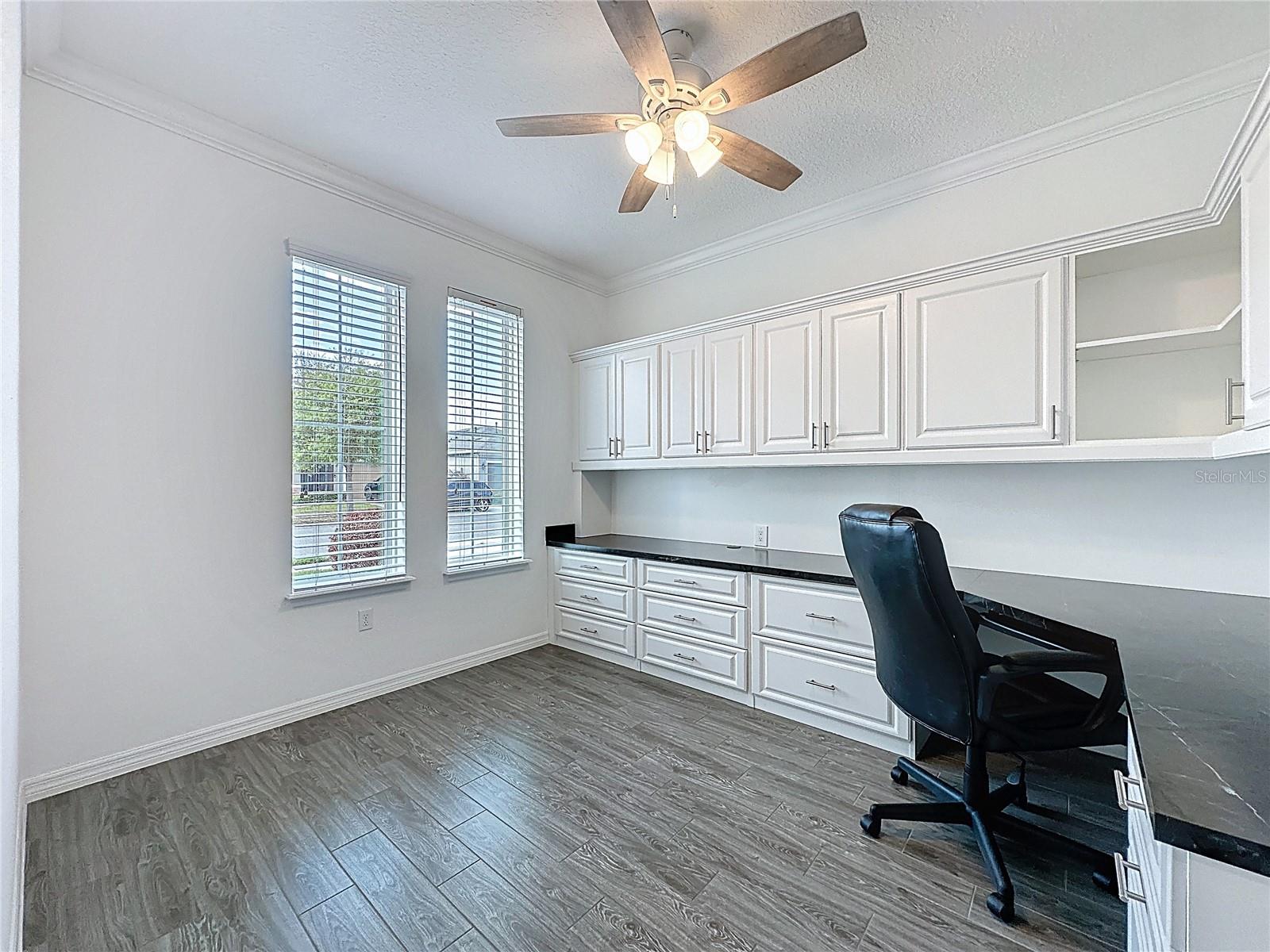 Image 30 of 72 For 178 Silver Maple Road