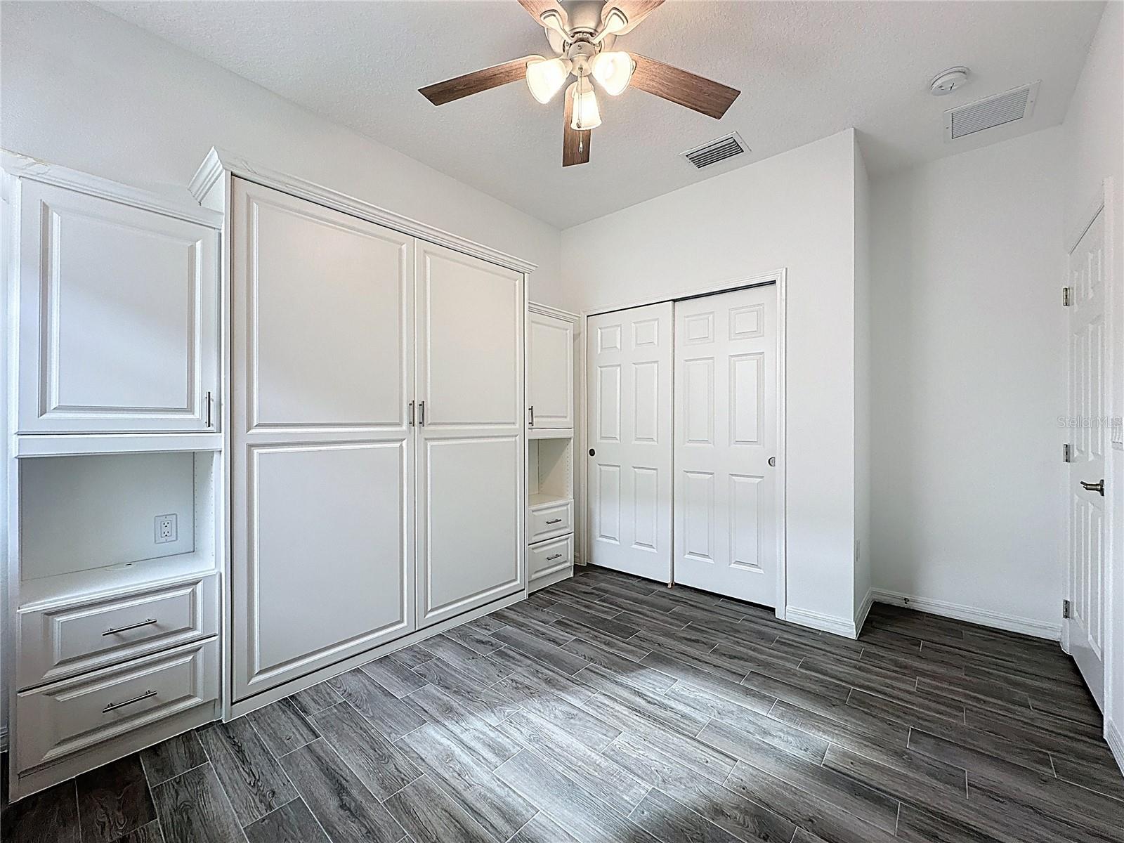 Image 34 of 72 For 178 Silver Maple Road