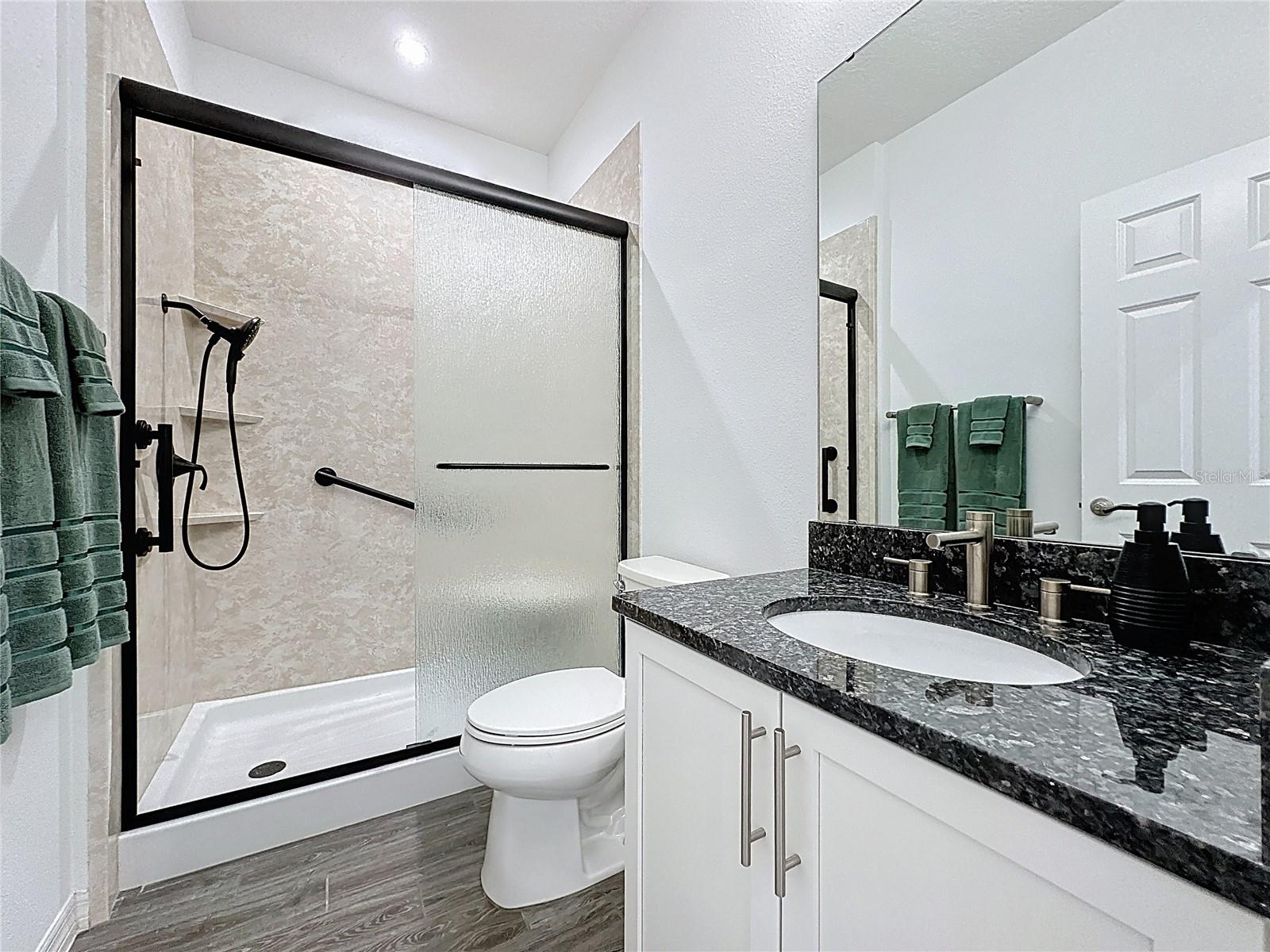 Image 35 of 72 For 178 Silver Maple Road