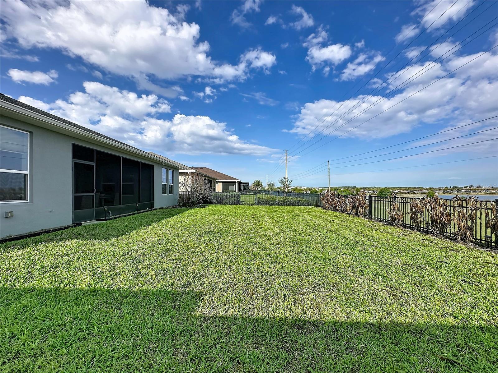 Image 42 of 72 For 178 Silver Maple Road