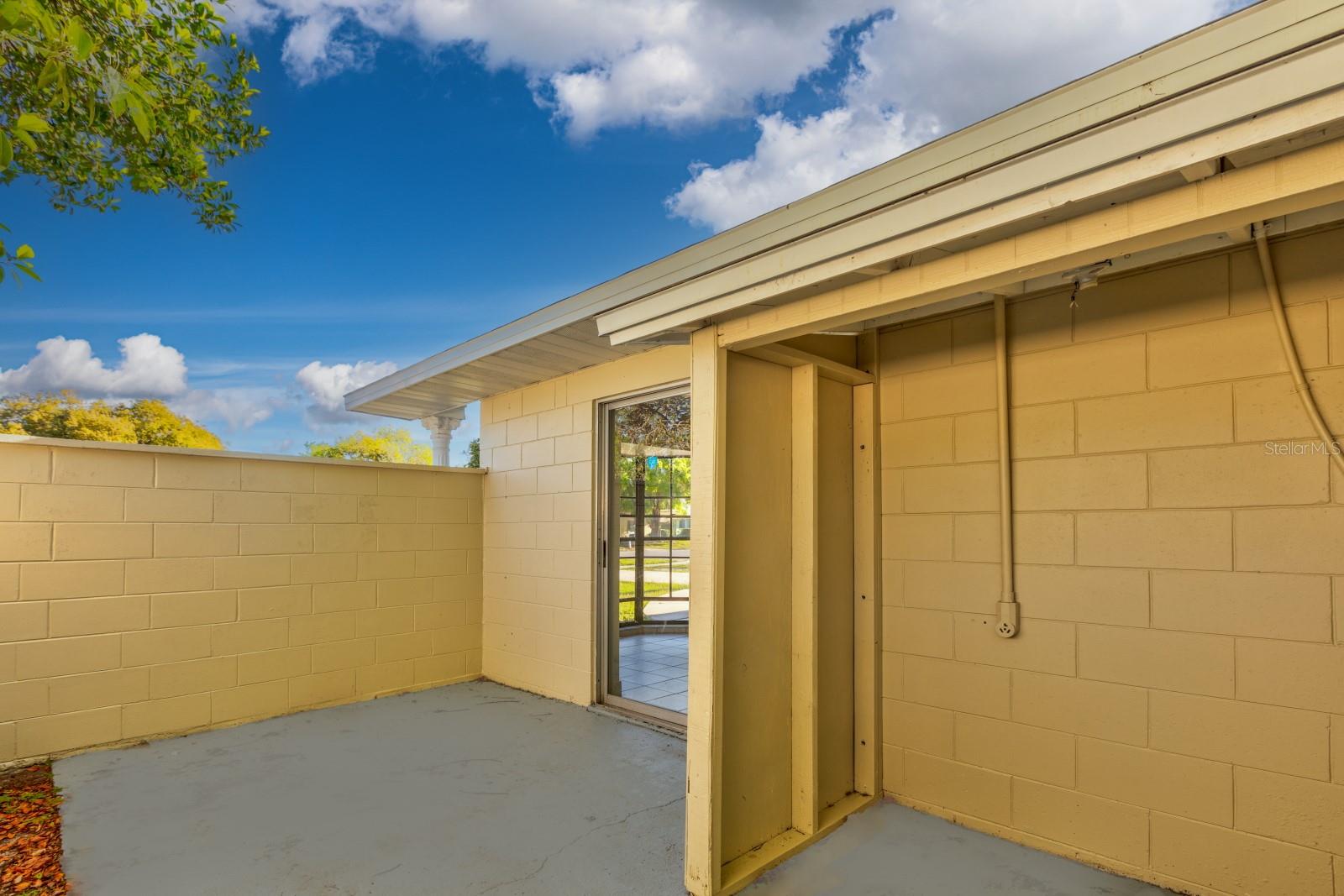 Image 19 of 27 For 2436 Northland Road