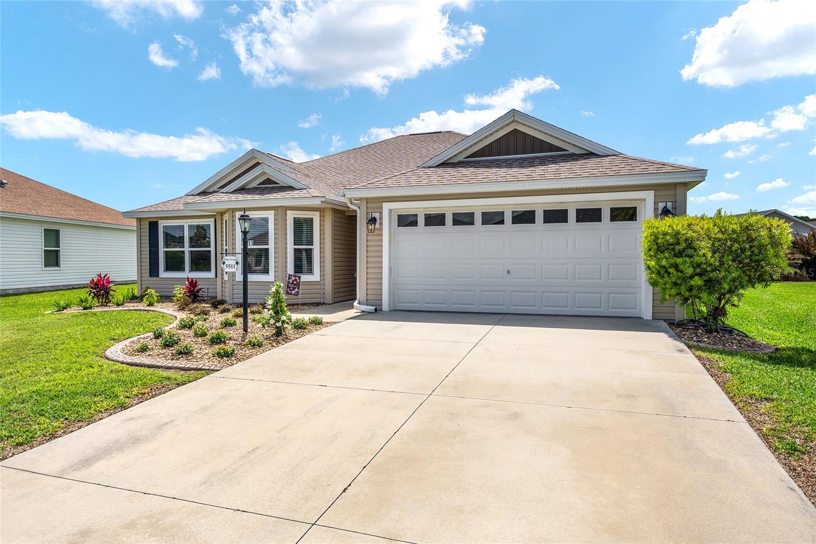 Image 2 of 48 For 5511 Head Way