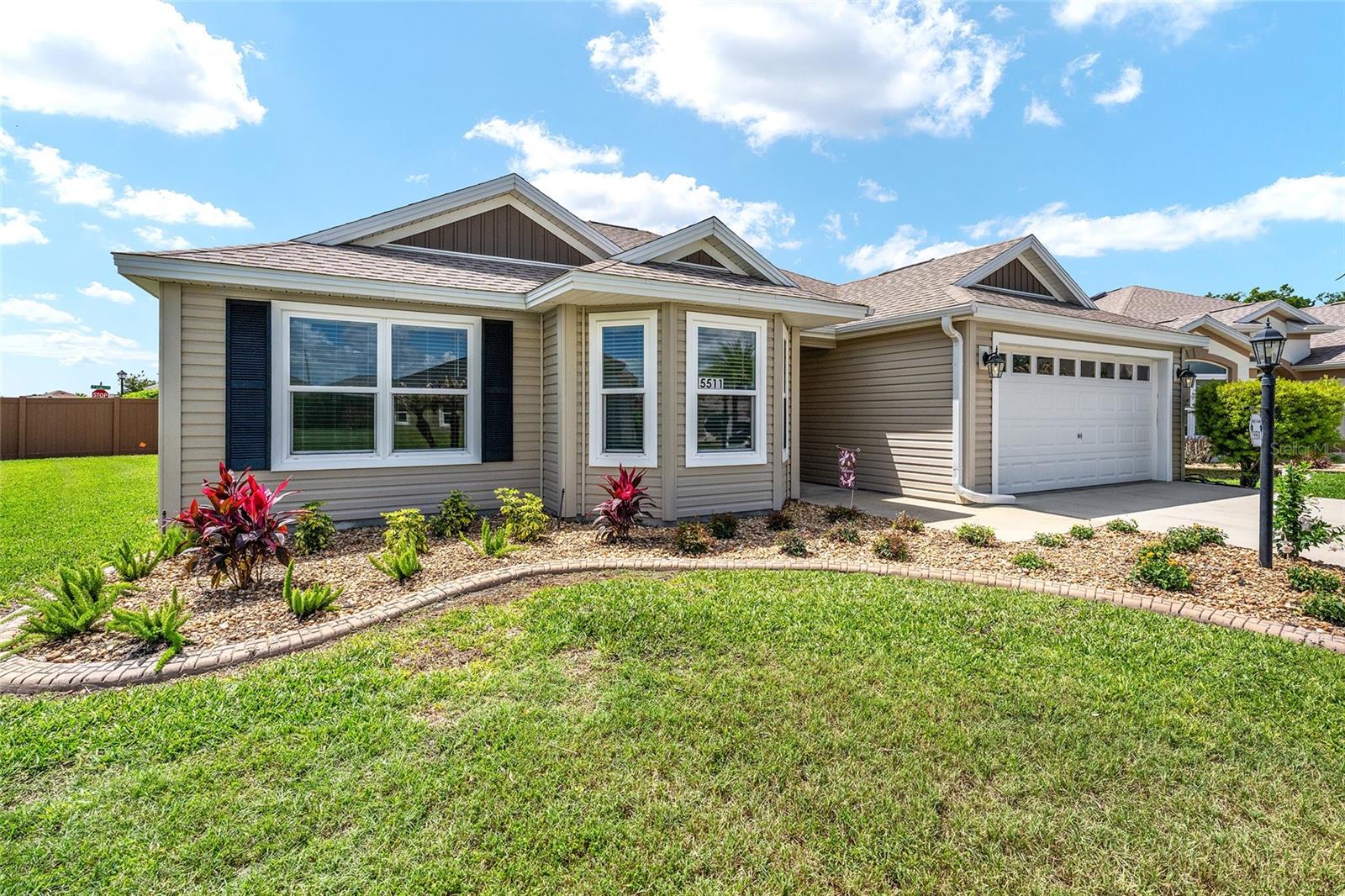 Image 4 of 48 For 5511 Head Way