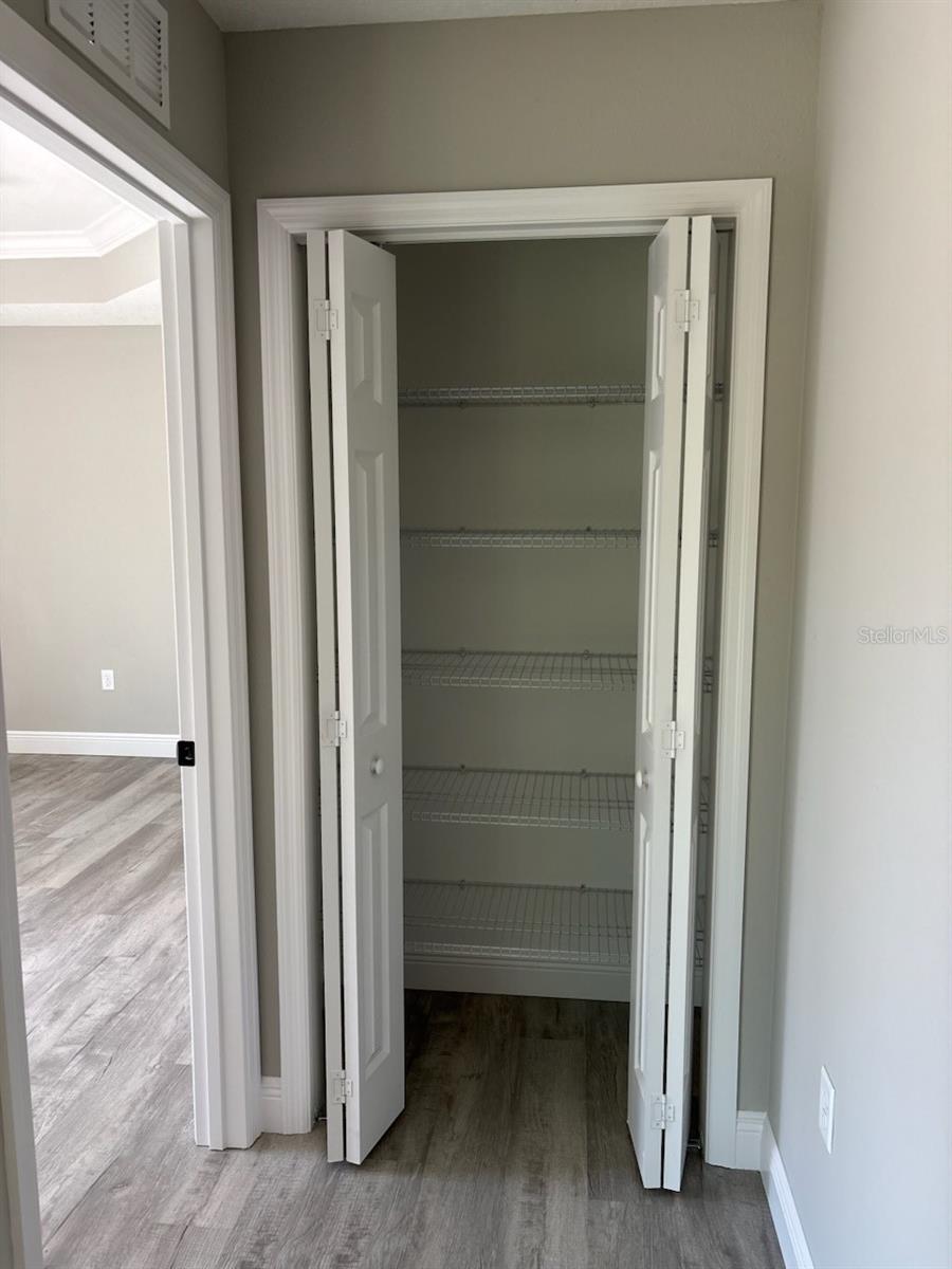 Image 22 of 29 For 6604 Roland Drive